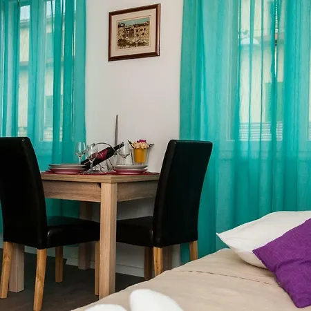 Simone * 스플리트